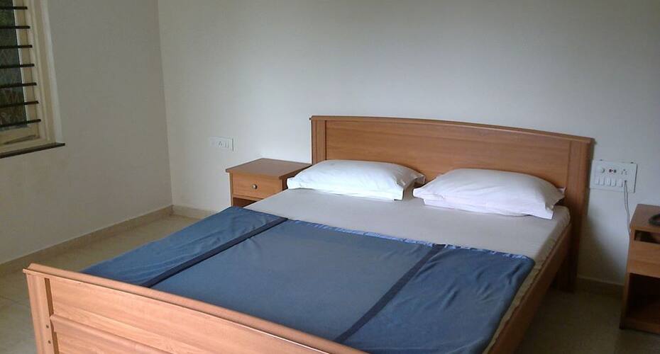 Hotel Ishwariya Post, Rajkot 2